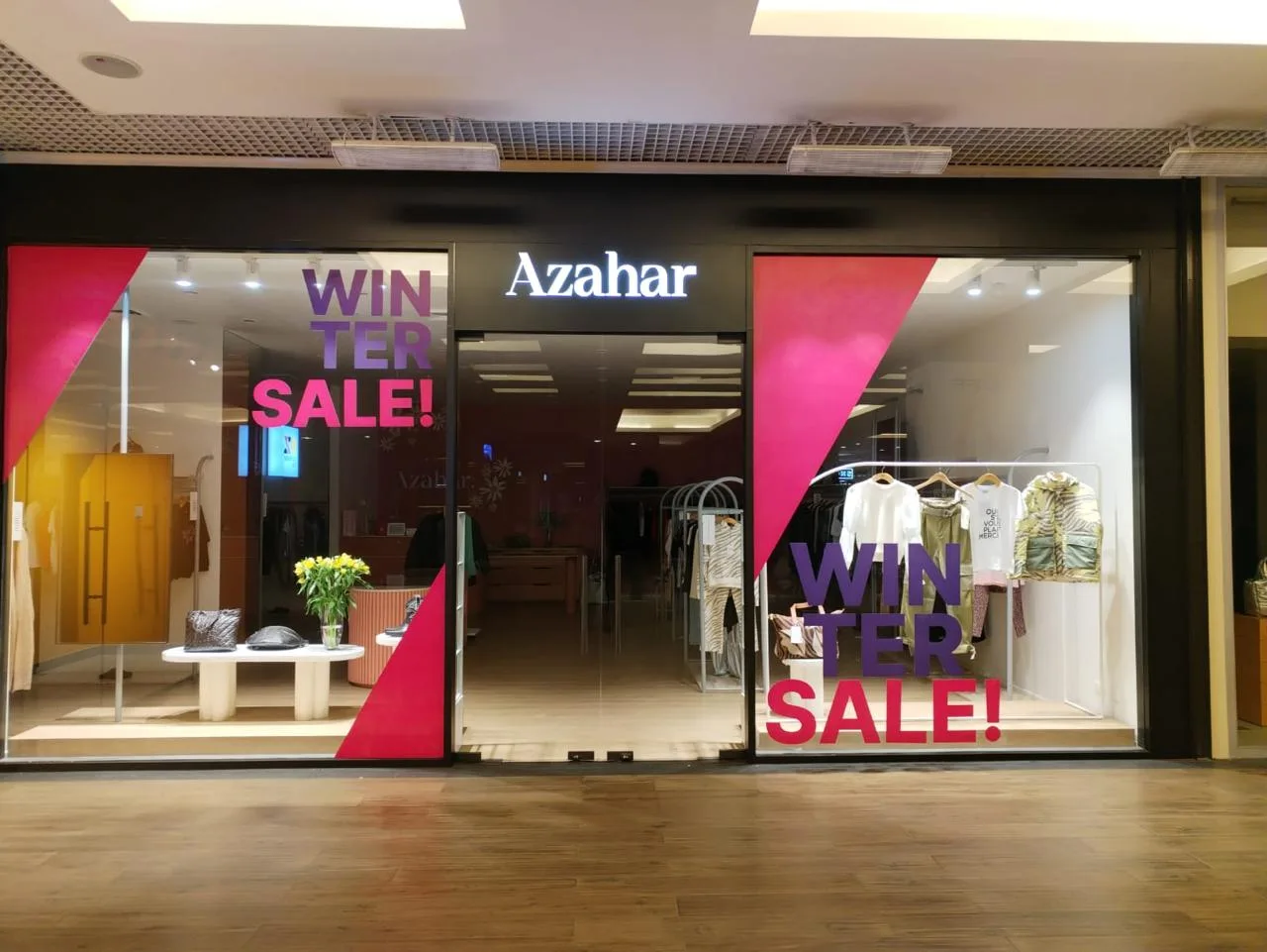 Azahar · Una vitrina que invita a entrar